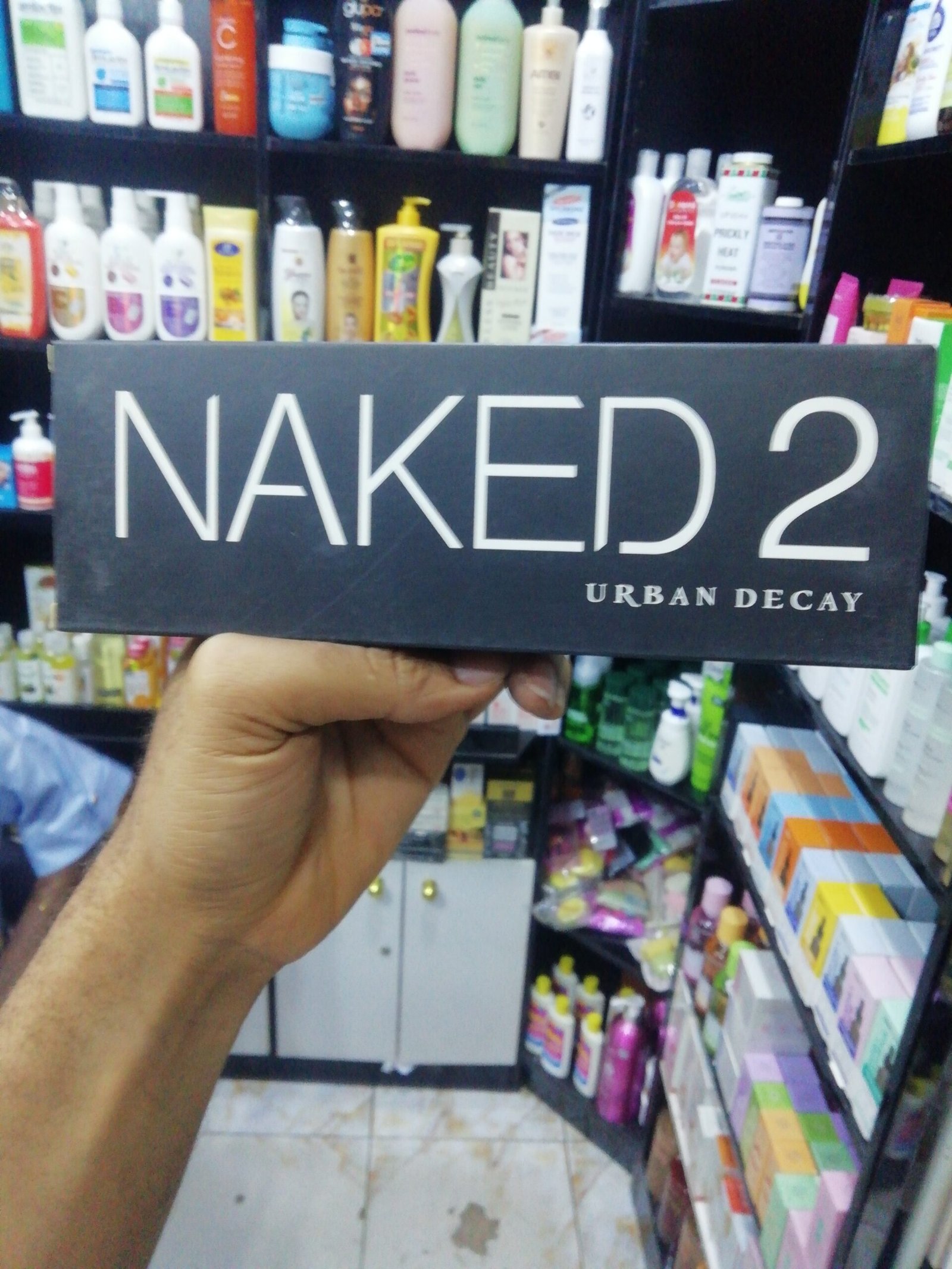 URBAN DECAY NAKED 2 EYESHADOWS