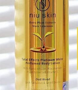 NIU SKIN Body Lotion Extra Plant Extracts More Luminous Oud Wood 480ml